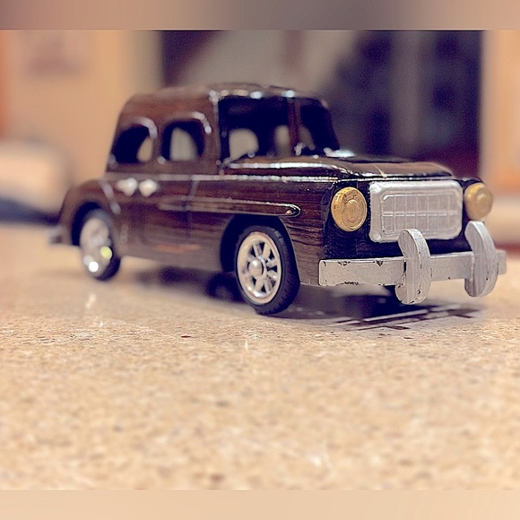 All Wood Car 11”  With Realistic Accessories and Details.Realistic Handles/decor - Picture 7 of 16